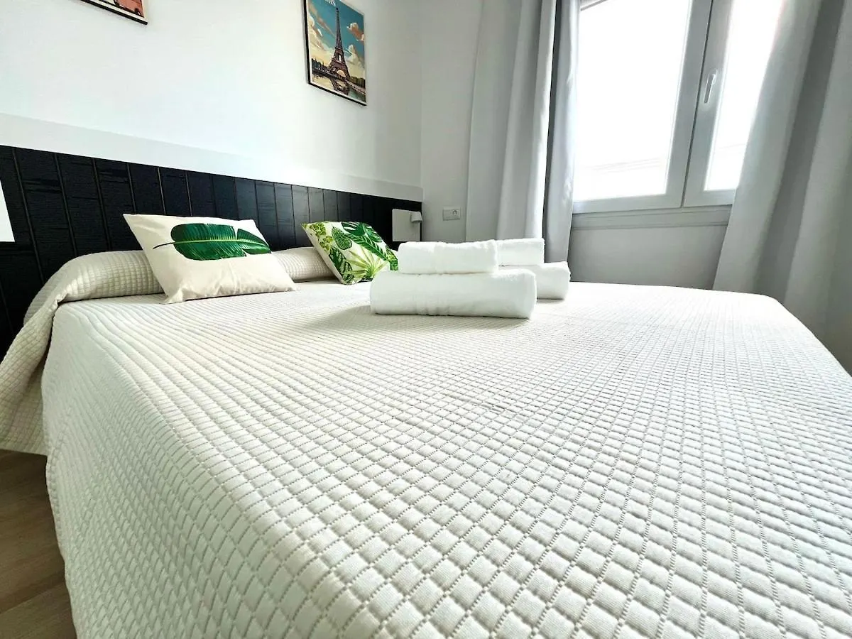 Apartamento Velazquez Aeropuerto C Málaga 0*,  Spanyolország